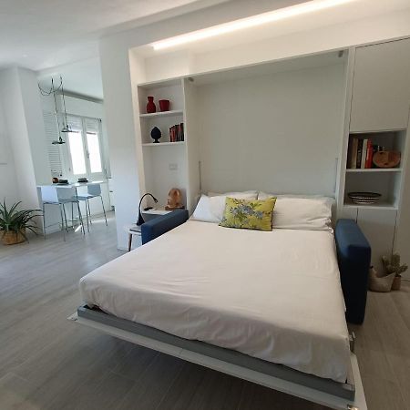 Ferienwohnung Residenza Adamo Ed Eva Pordenone Exterior foto
