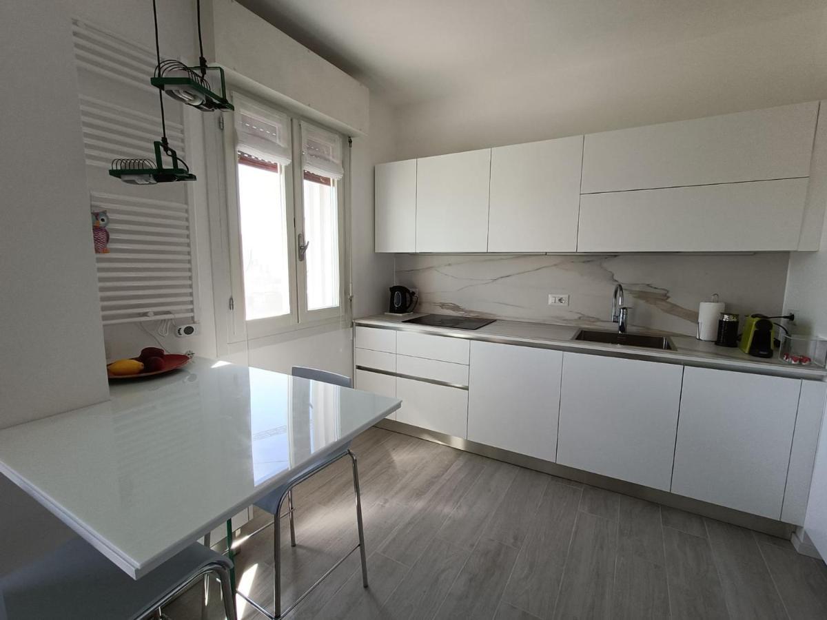 Ferienwohnung Residenza Adamo Ed Eva Pordenone Exterior foto